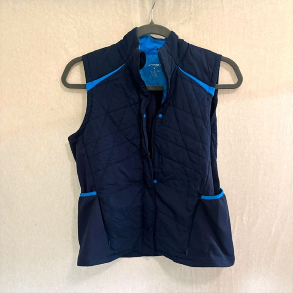 Brooks Shield Hybrid Running Vest